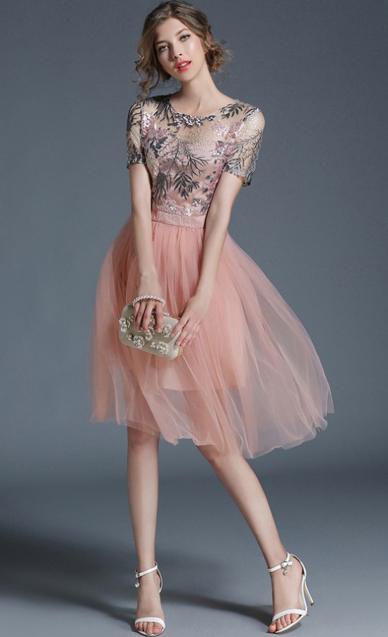 Persiko spalvos siuvinėta, tiulinė suknelė S (VIN1103_1)